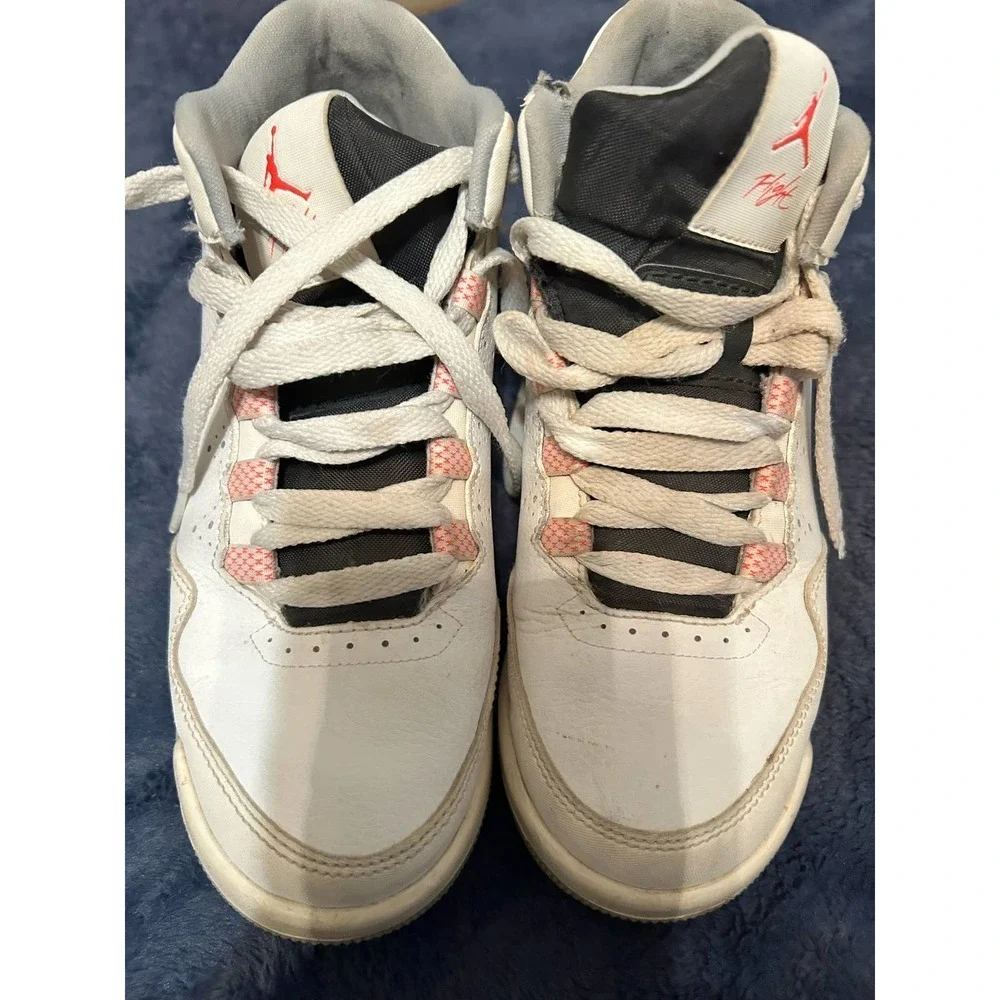 Jordan Flight Origin 2 size 4y Good condition